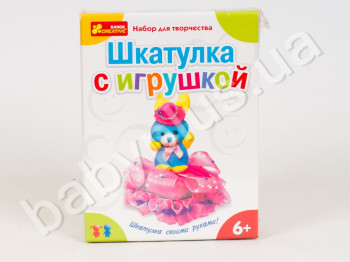 Шкатулка с игрушкой, Декорирование и роспись шкатулки