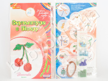 Скульптура из бисера Вишня