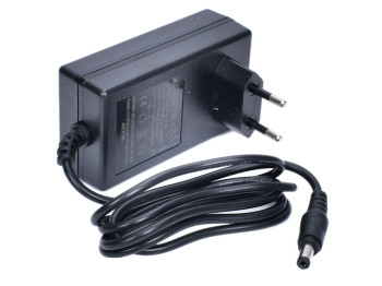 Зарядное устройство для электромобилей M 3454, 12V, 1500mA. M 3454-CHARGER