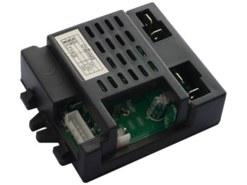 Блок управління для джипа M 4062. M 4062-RC MODULE