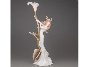 Статуетка Дівчина з калой 32 см, Veronese 20110AA