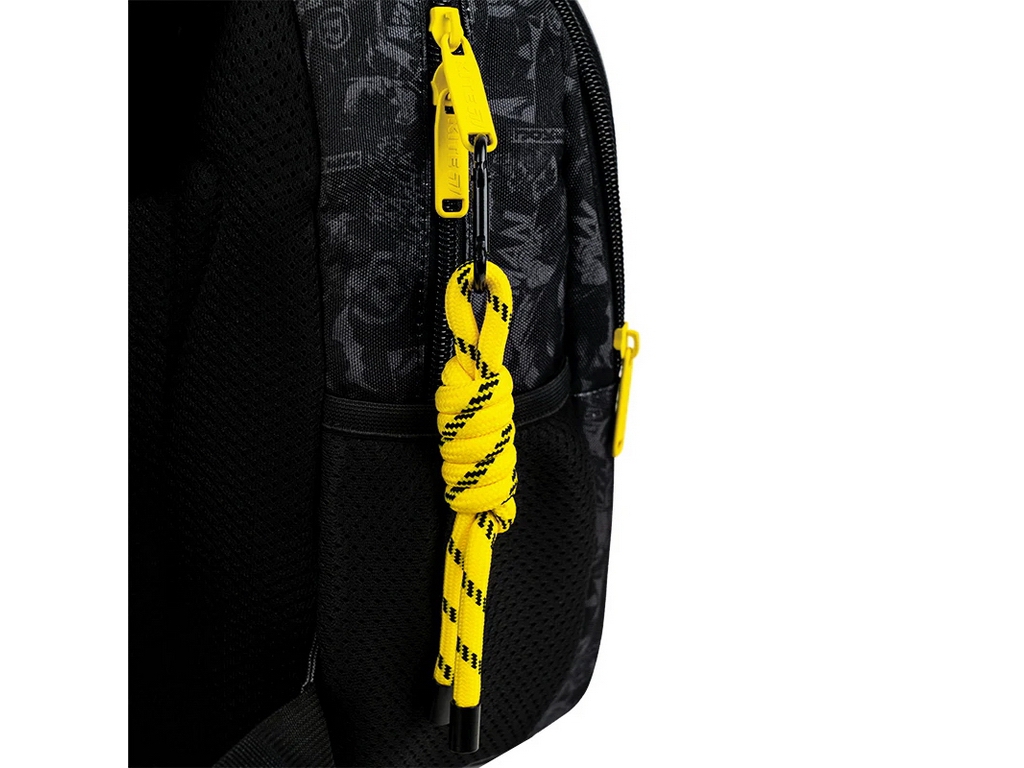 Детский рюкзак с бейджами Kite Kids DC Comics DC26-2735XS