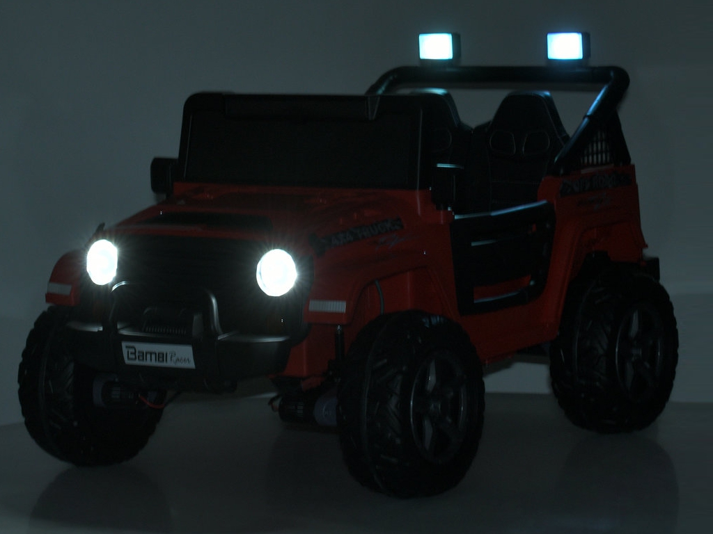 Электромобиль Bambi Racer M 6287EBLR-4(24V), с радиоуправлением, 1х24V/7AH, 4х45W, EVA, Bluetooth