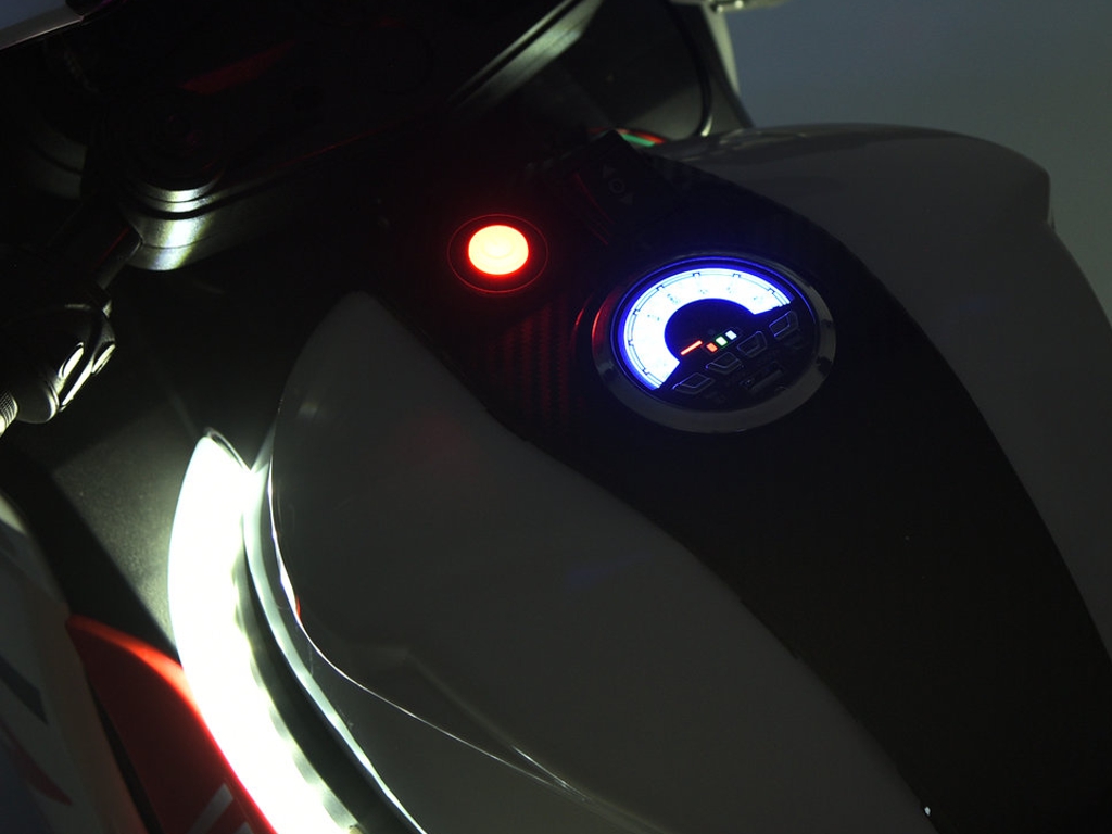 Электромотоцикл Bambi Racer M 6348EL-1-5, 1х12V/7AH, 2х35W, MP3, USB, TF, EVA, Bluetooth, до 50 кг