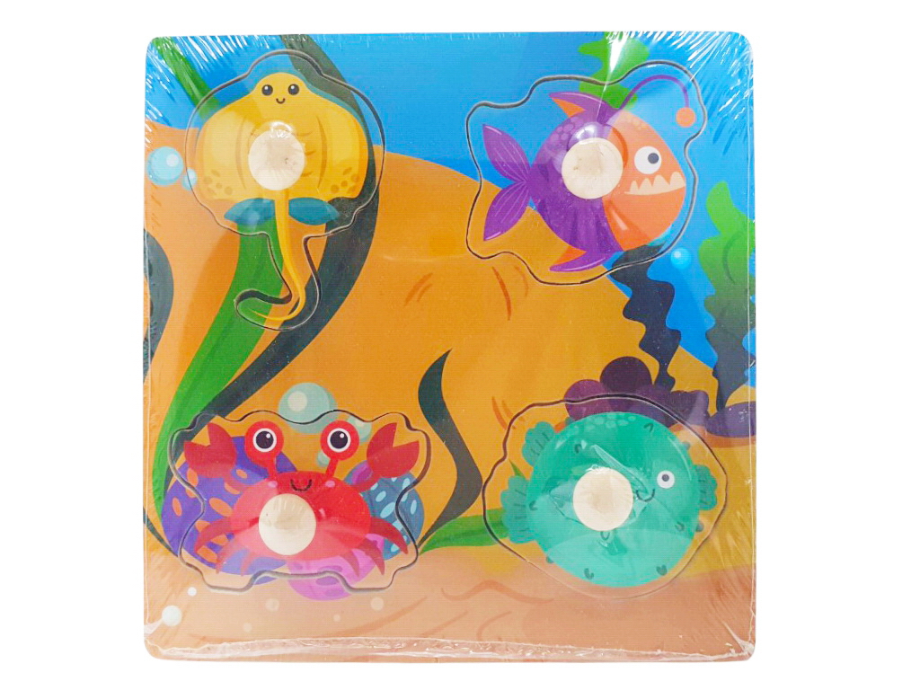 Деревянная игрушка рамка-вкладыш с ручкой, 15×15 см, 4 фигуры, микс видов (цена за 1 шт)