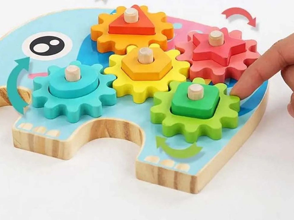 Деревянная логическая игра с фигурами и шестернями 19 см, Tree Toys MD 1583, 2 вида