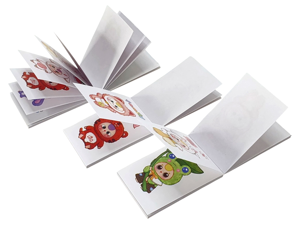 Блокнот-наклейки Baby Three, 4×6 см, 24 листа, в виде книги, микс видов (цена за 1шт)