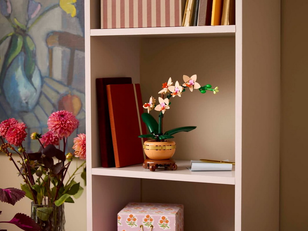 Конструктор LEGO Botanicals Миниорхидея, 274 детали