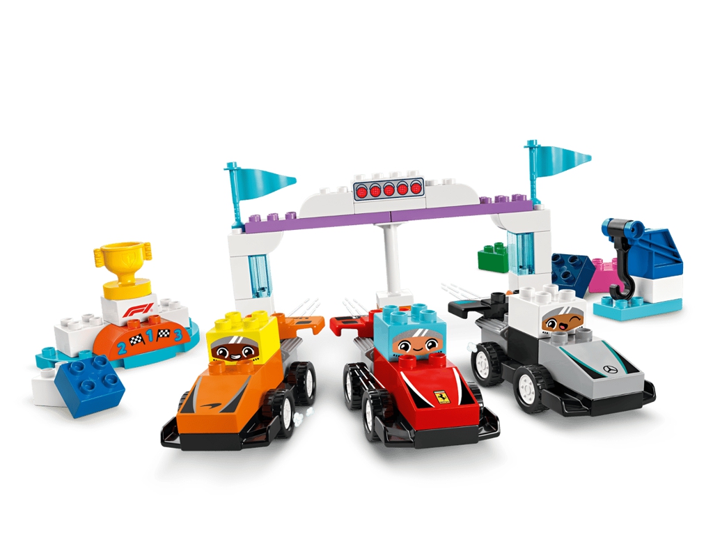 Конструктор LEGO DUPLO Town Автомобили для гонки и пилоты команды Формулы-1, 70 деталей