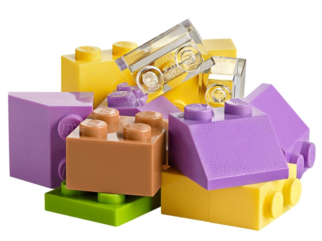 Конструктор LEGO Classic Скринька для творчості, 213 деталей