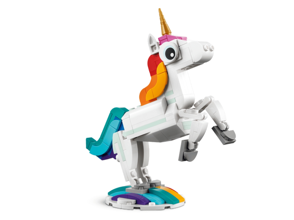 Конструктор LEGO Creator 3 в 1 Магический единорог, 145 деталей