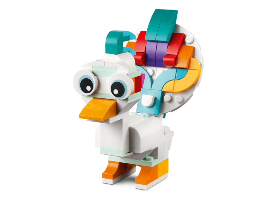 Конструктор LEGO Creator 3 в 1 Магический единорог, 145 деталей