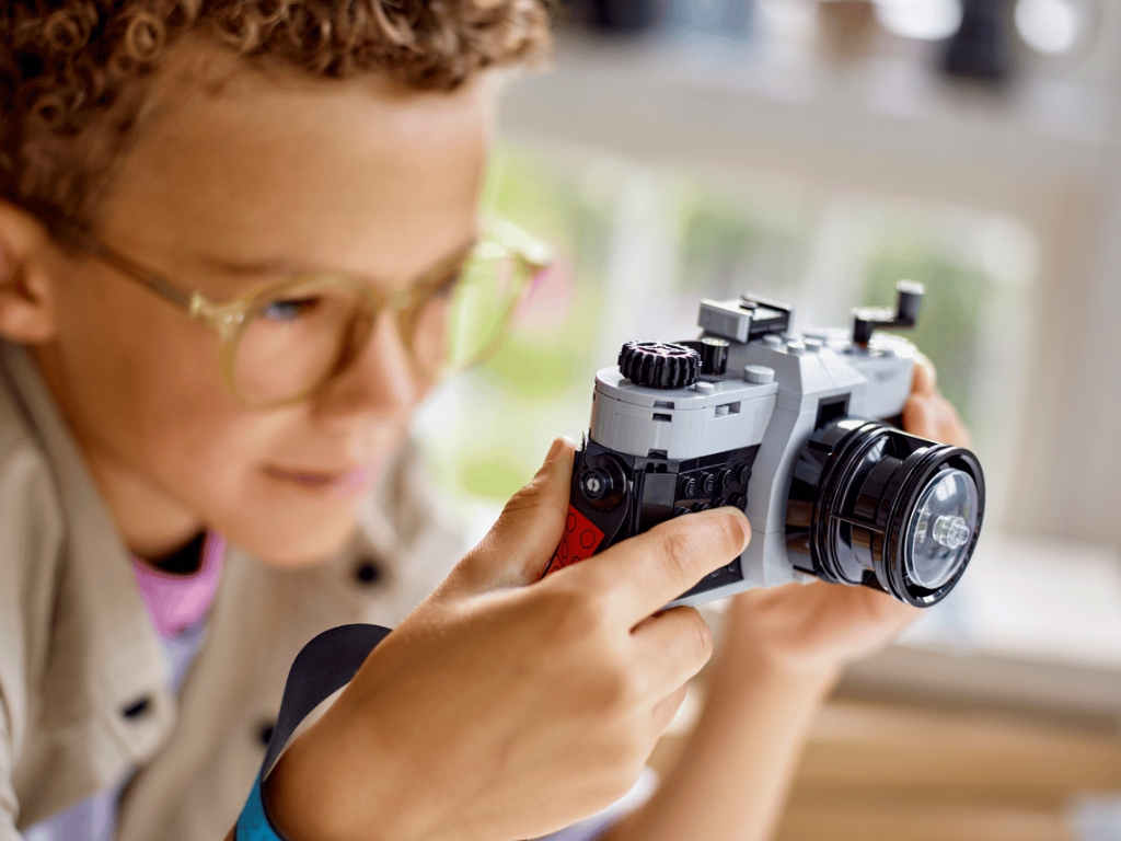 Конструктор LEGO Creator Ретро фотокамера, 261 деталь
