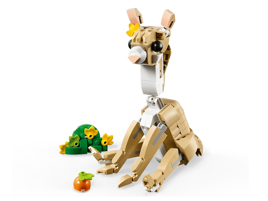 Конструктор 3 в 1 LEGO Creator Волшебный кролик, 326 деталей