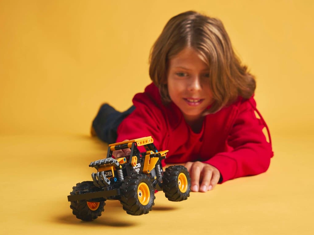 Конструктор LEGO Technic Monster Jam DIGatron з інерційним двигуном, 218 деталей