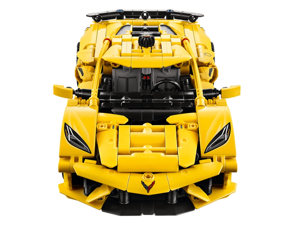 Конструктор LEGO Technic Chevrolet Corvette Stingray, 732 деталі