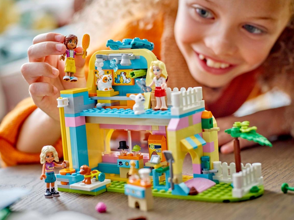 Конструктор LEGO Friends Магазин аксессуаров для домашних питомцев, 375 деталей