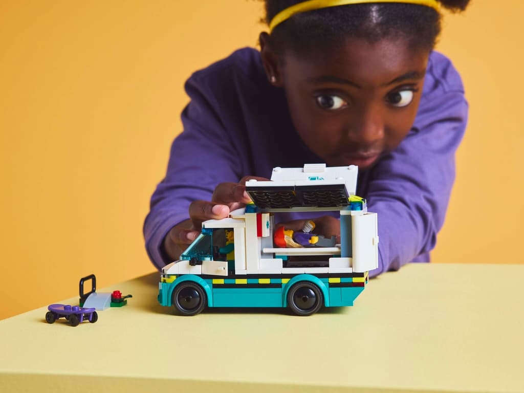 Конструктор LEGO City Швидка допомога, 184 деталі
