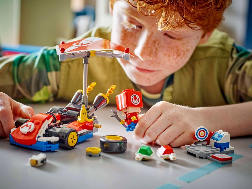 Конструктор Lego Mario Kart Standard Kart, 174 детали