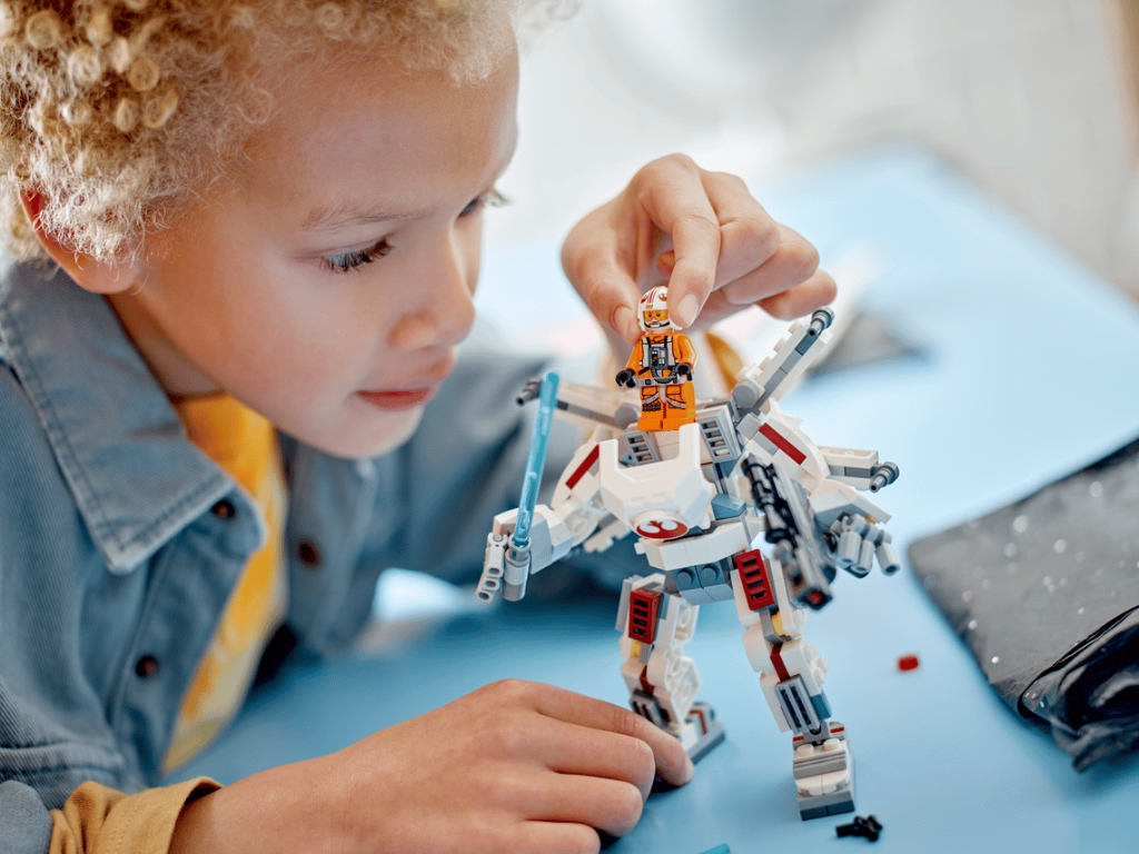 Конструктор LEGO Star Wars Робот X-Wing Люка Скайвокера, 195 деталей
