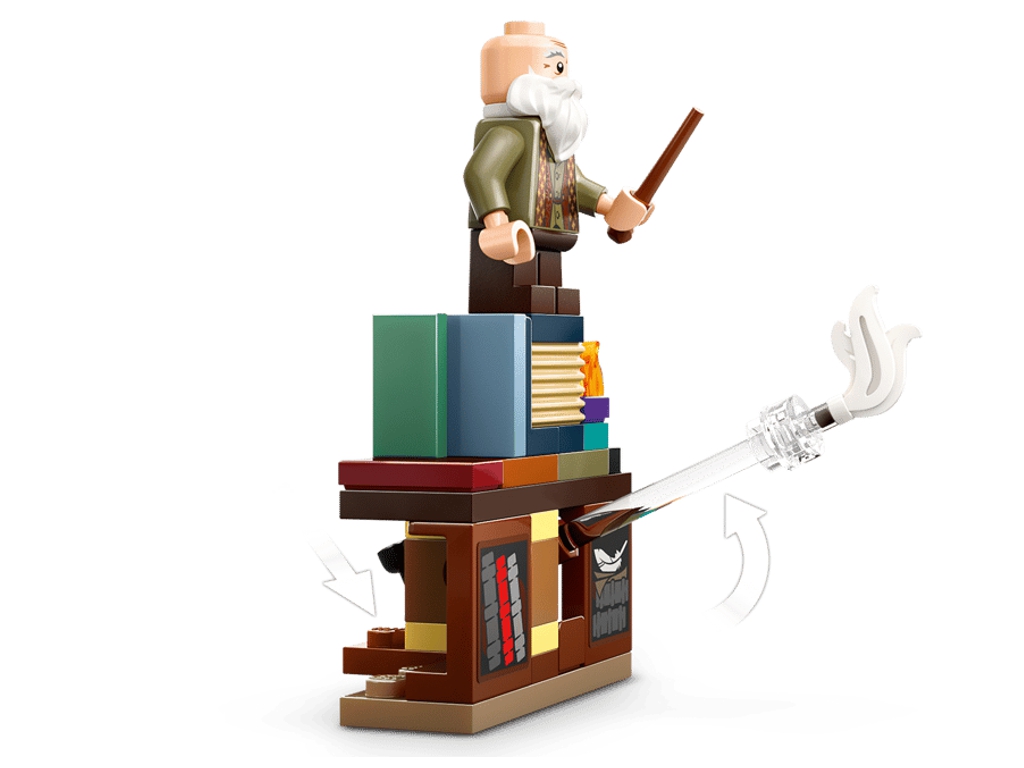 Конструктор LEGO Harry Potter Замок Гоґвортс: Урок чарів, 204 деталі