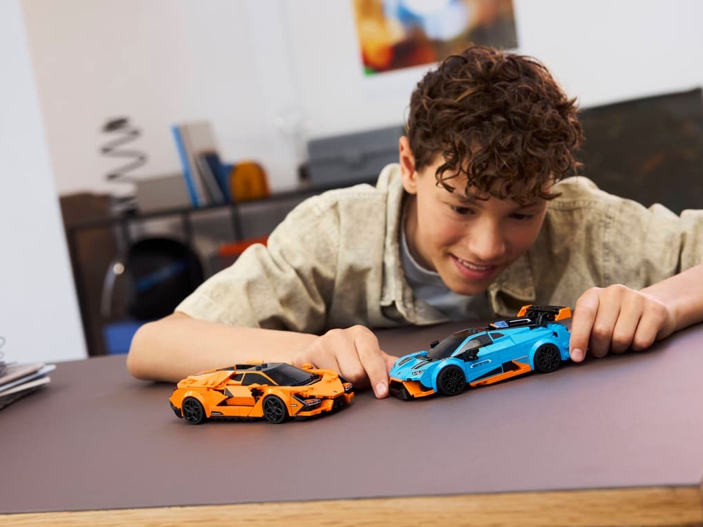 Конструктор LEGO Speed Champions Lamborghini Revuelto та Lamborghini Huracán STO, 607 деталей