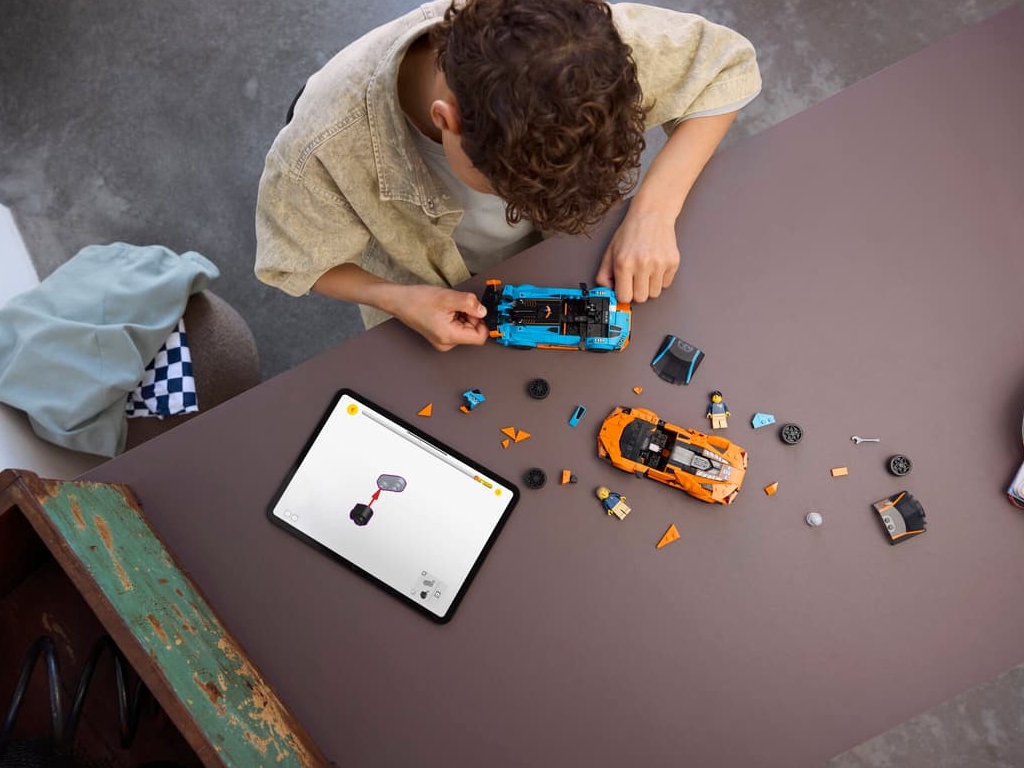 Конструктор LEGO Speed Champions Lamborghini Revuelto та Lamborghini Huracán STO, 607 деталей