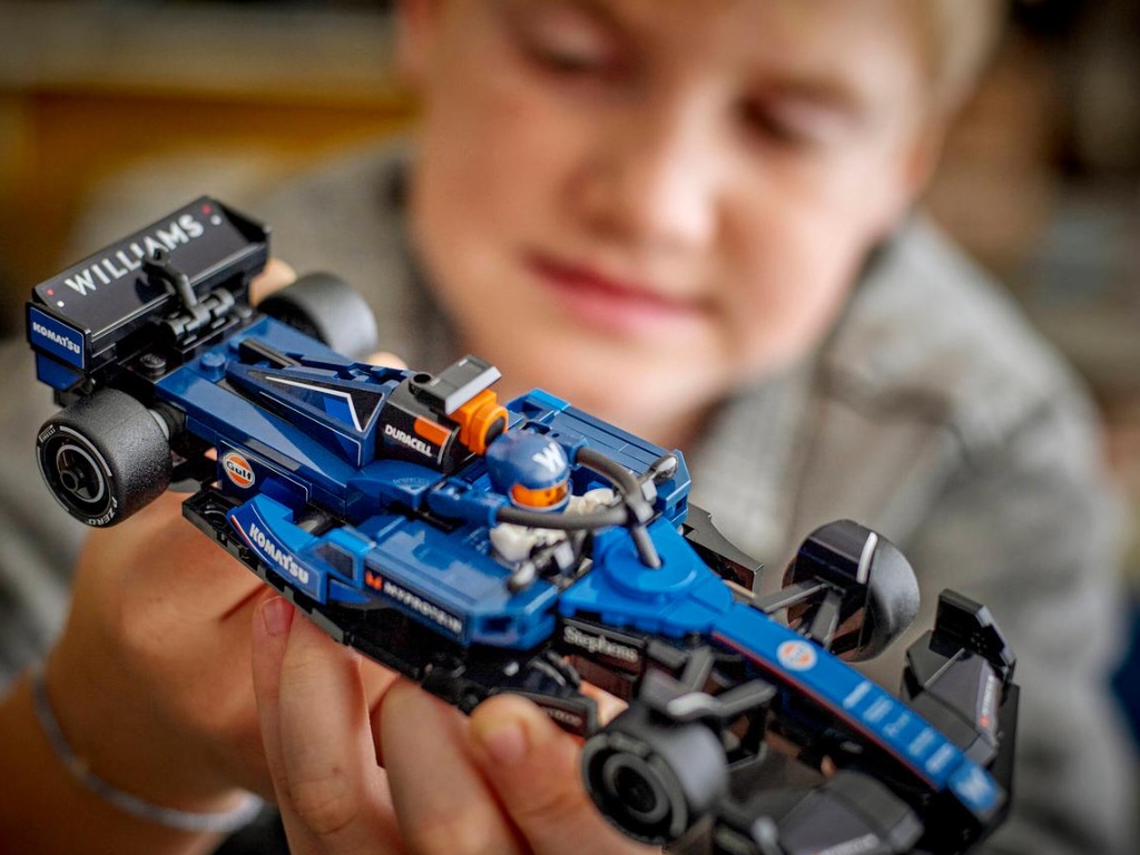 Конструктор LEGO Speed Champions Автомобиль для гонки F1 Williams Racing FW46, 263 детали