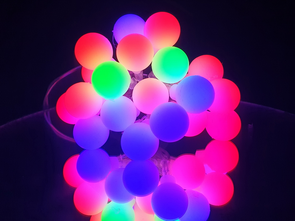 Гірлянда світлодіодна Bubble matt 3м кольорова 20led, 2AA, R96097-C