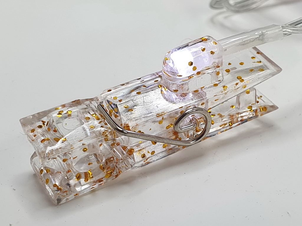 Гірлянда світлодіодна Прищіпки 3м біла 20led, 2AA, R96133-W