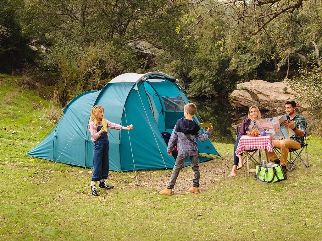 Палатка Family Dome 4-х местная Pavillo. Bestway 68092
