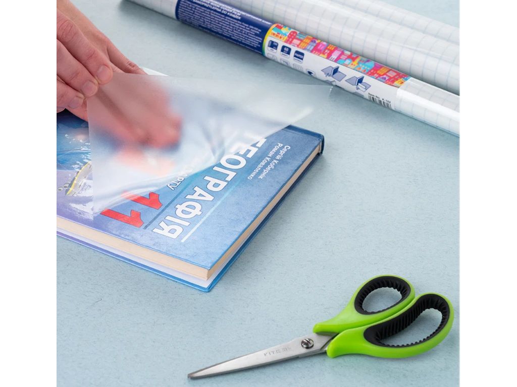 Плівка з клейким шаром для обгортання книг 33х150см, Kite